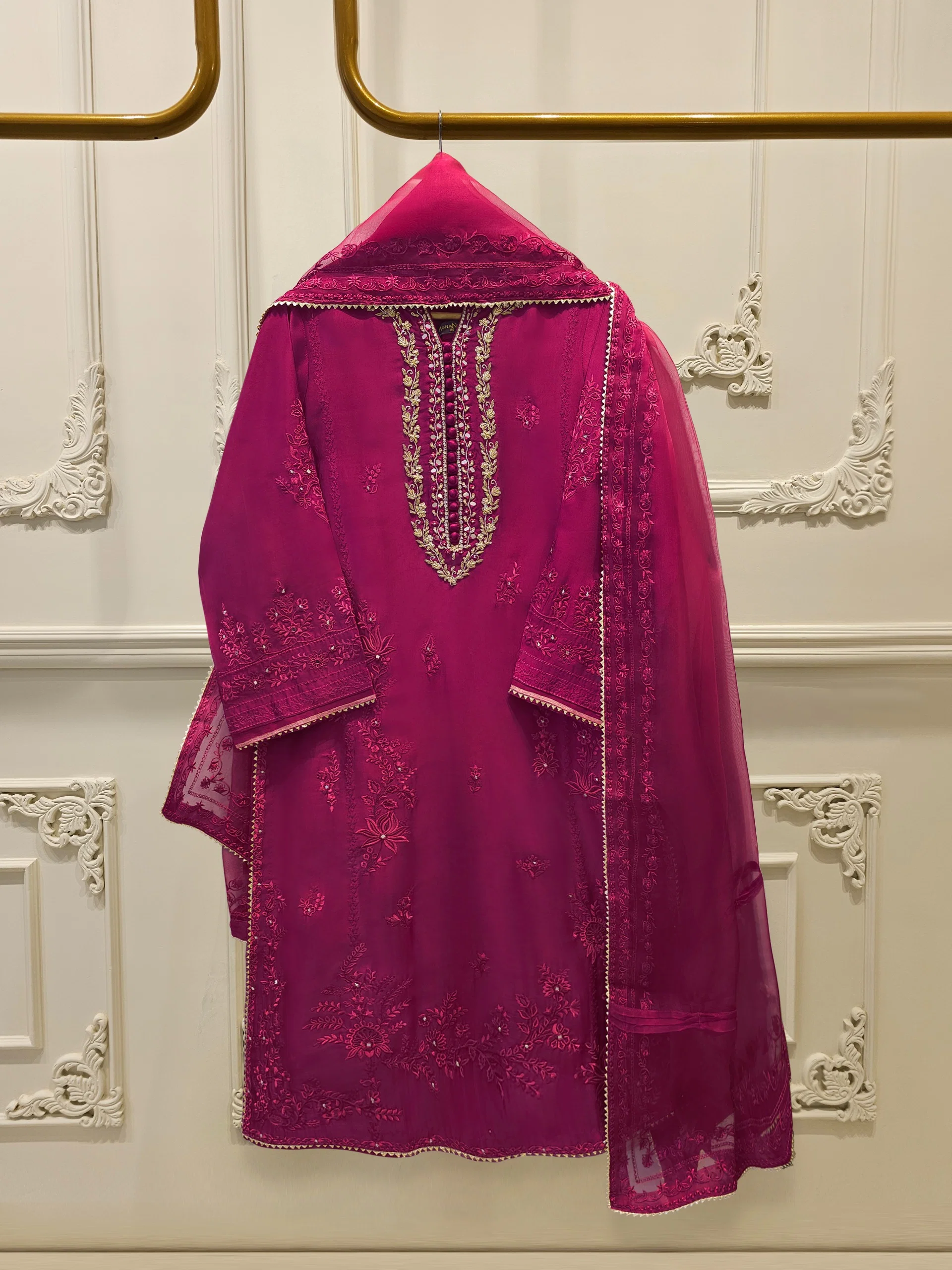 3 Piece- Pure Sheesha Silk Embroidered Suit